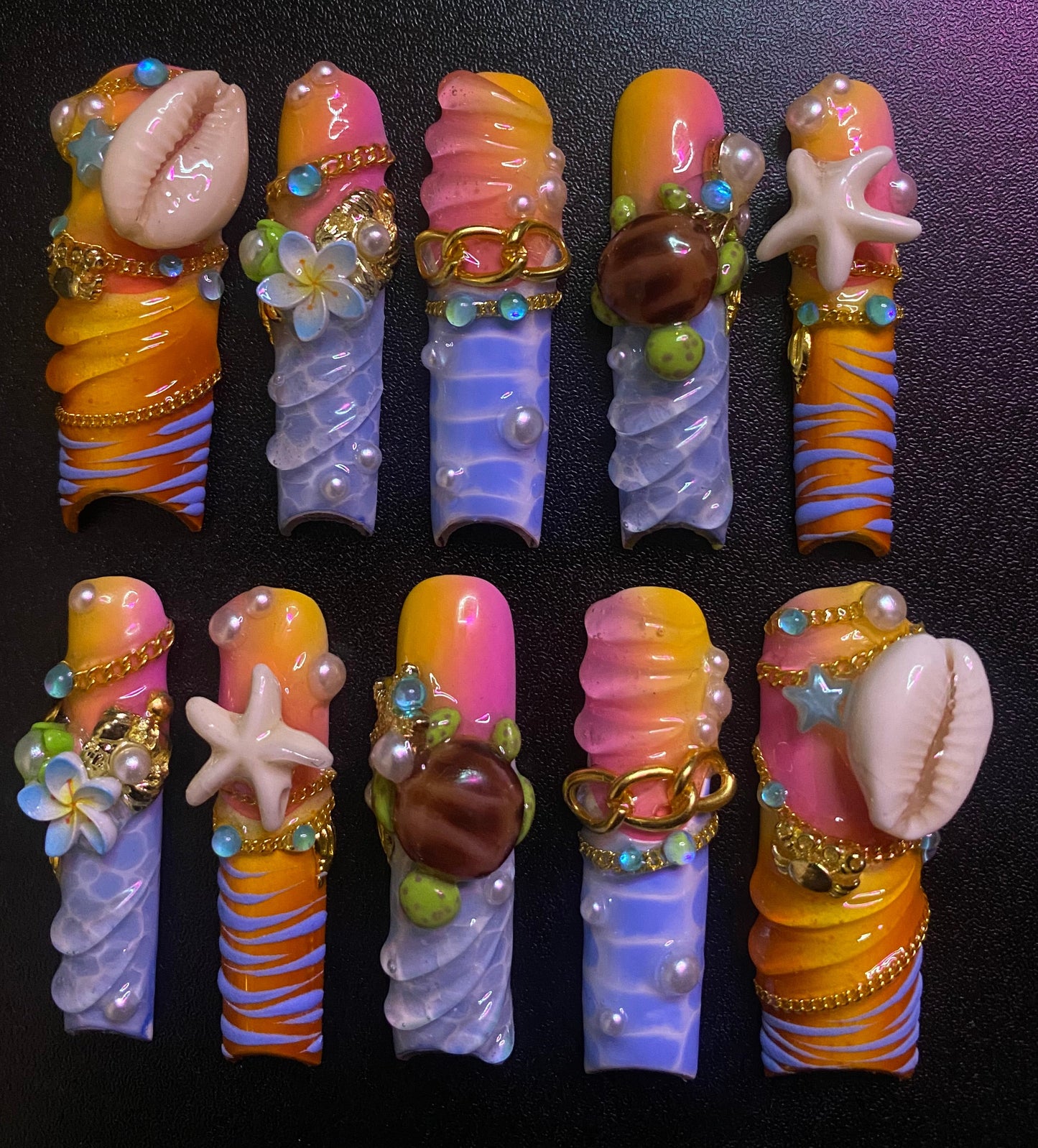 Water Baby | Press on nails