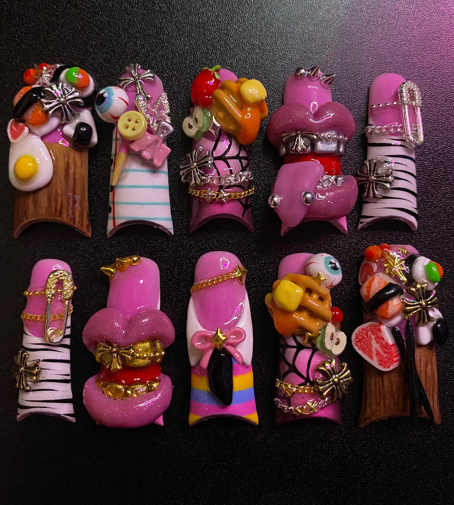 Mixed Subject | Press on nails