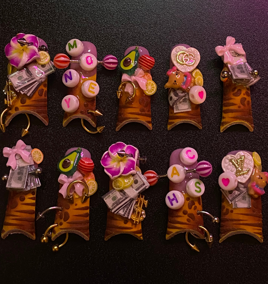 Tiger Money | Press on nails