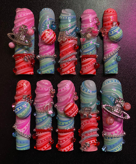 Alien | Press on nails