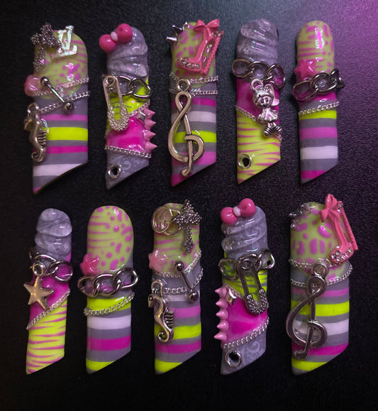 Trix | Press on nails