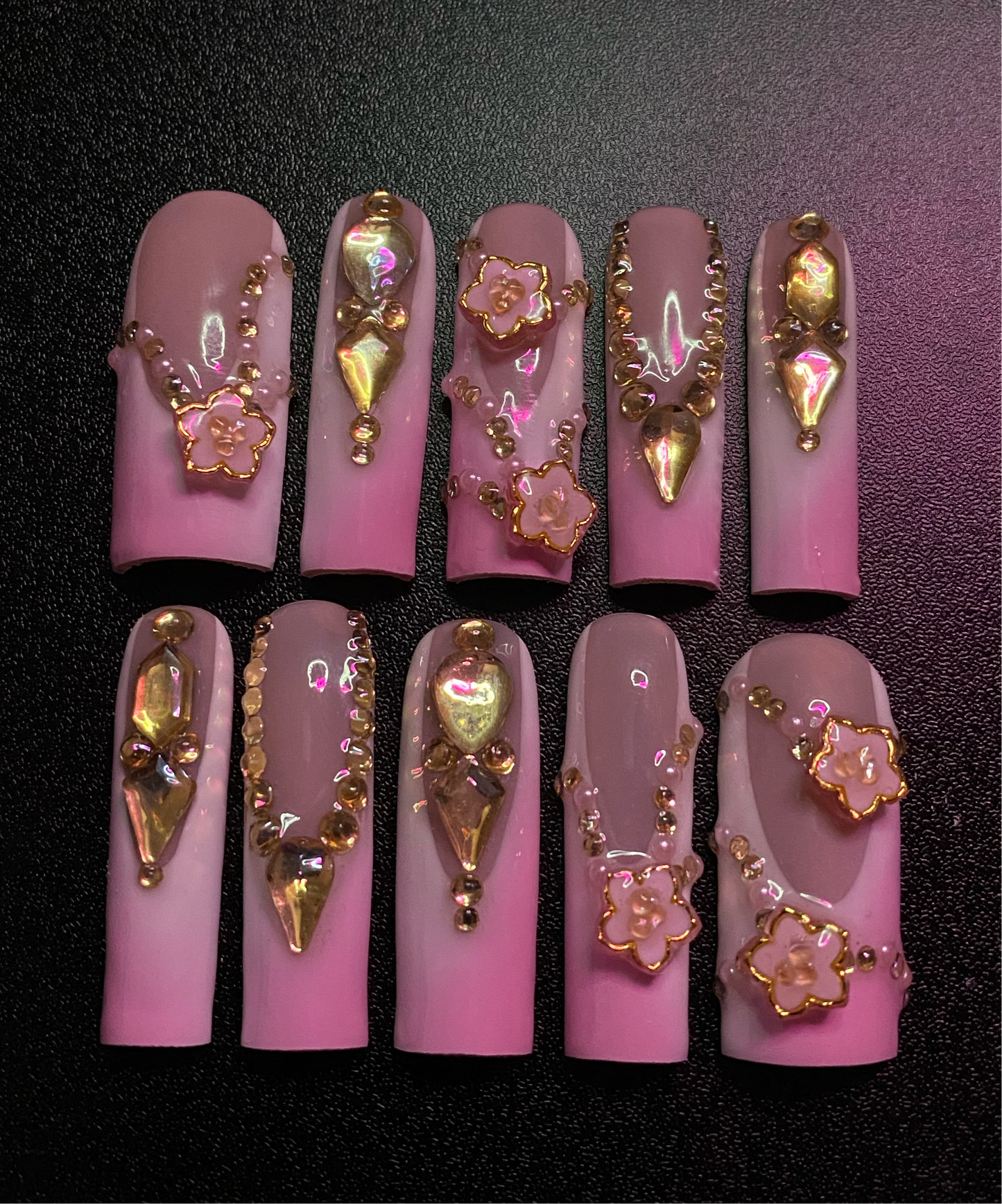 Blossom Diamonds | Press on nails