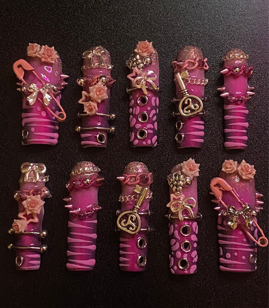 Pinkie | Press on nails