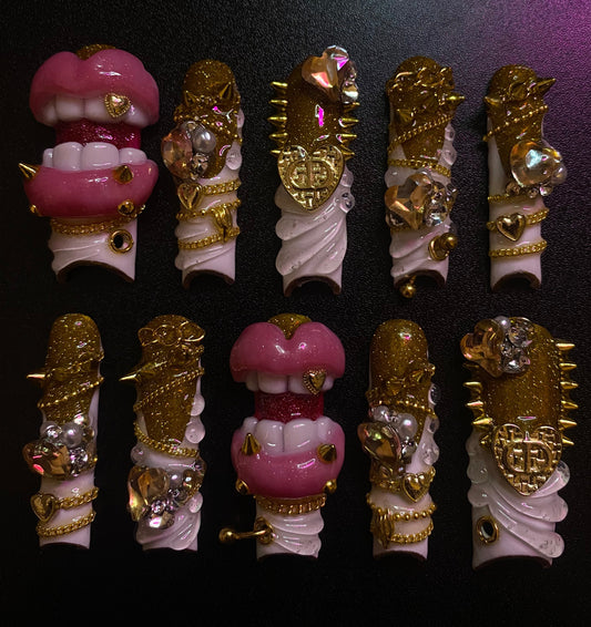 Treasure | Press on nails