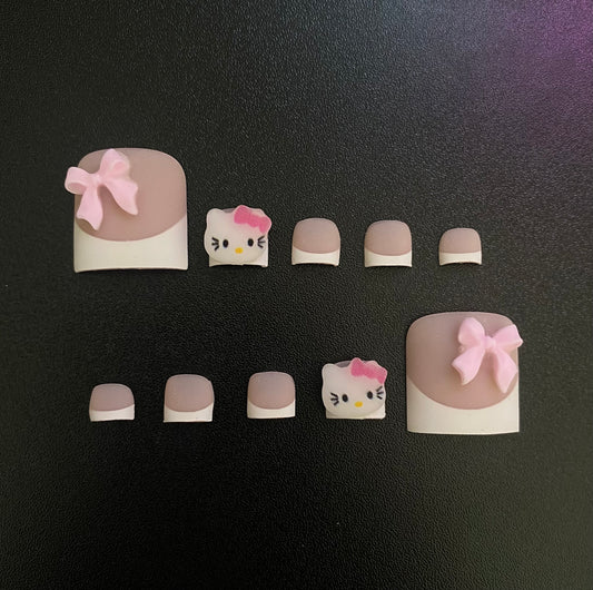 Cutie | Press on Toes
